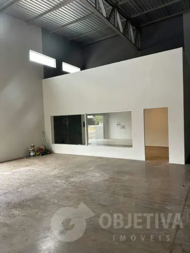 Galpão para aluguel, 3 vagas, LARANJEIRAS - UBERLANDIA/MG