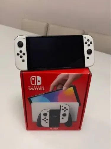 Nintendo switch oled 64GB