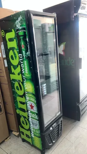 CERVEJEIRAS// FREZZER SLIM SEMI NOVA 300 Litros