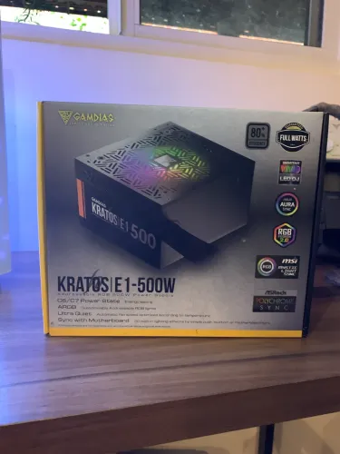 FONTE KRATOS E1 500 Watts RGB