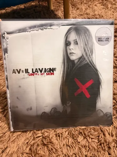Avril Lavigne Under My Skin Disco de Vinil LP grey + Black Marble