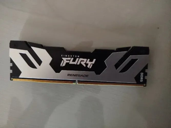 Memória DDR 5 6400mts 16gb KINGSTON FURY RENEGADE 