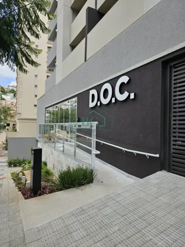 Residencial D.O.C - Excelente apartamento de 65m² á venda no centro de Poços de Caldas MG.