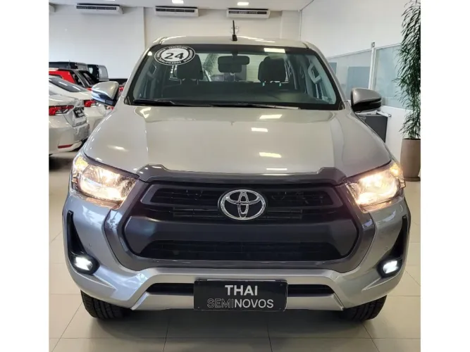 Toyota Hilux CD SR 4X4 2.8 TDI Diesel Aut. 2024