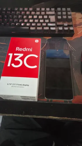 REDMI 13C perfeitas condições, motivo da venda: tenho outros 2 celulares.