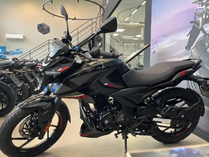 BAJAJ PULSAR N150 25/26 | 287 KM 
