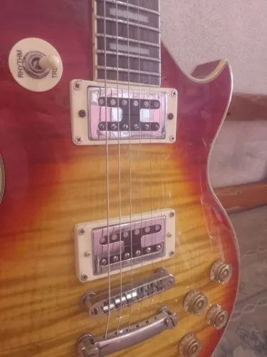 Guitarra les paul Golden gld séries ,troco