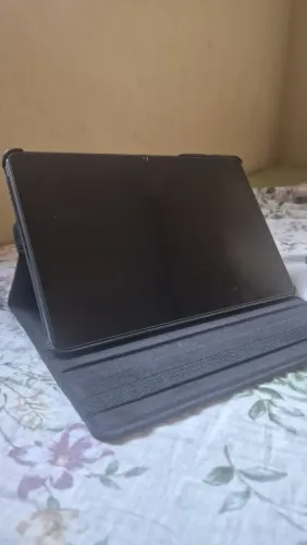 Vende-se Tablet completo