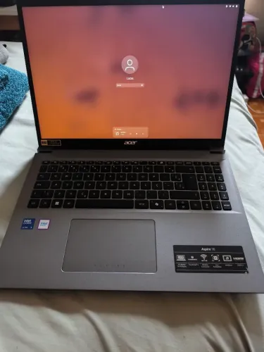 Notebook Acer aspire 16