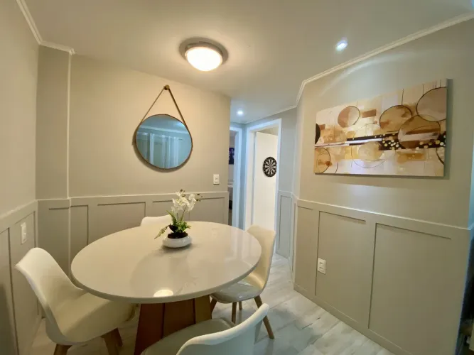 Apartamento para Locação em Florianópolis, JURERE, 2 dormitórios, 1 suíte, 2 banheiros, 1 