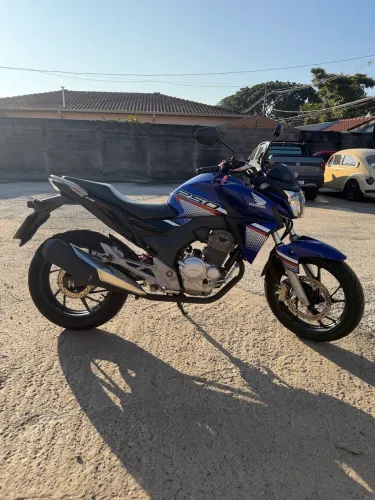Honda CB 250F Twister CBS 2022 | 2.683 km | Toda Original