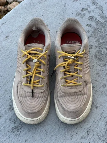 Tênis Nike Air Force 1 LV8 - Número 37