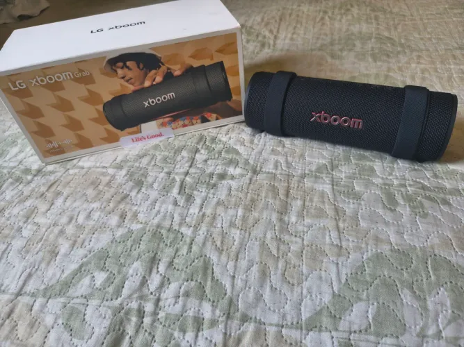 LG Xboom Grab