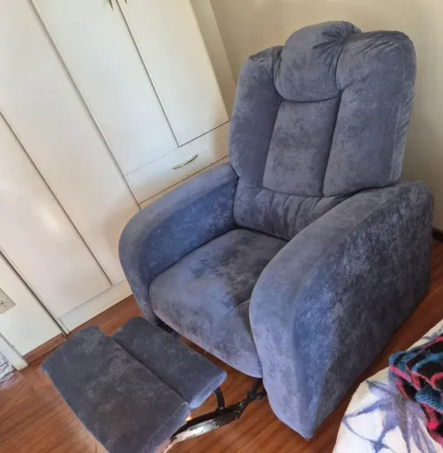 Poltrona reclinável