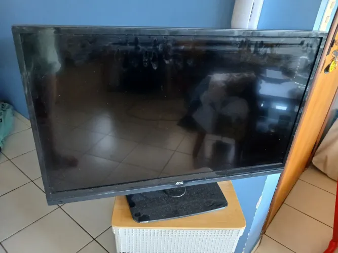 TV AOC 32"