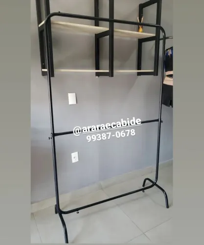Arara para roupas gigante 1.50m