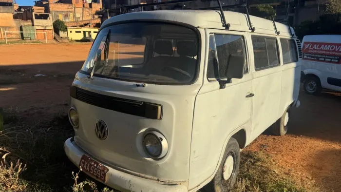 Volkswagen Kombi Standard/ Luxo/ Serie Prata 2001