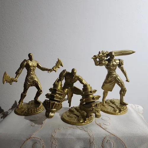 Kit Estatuetas God Of War Páscoa