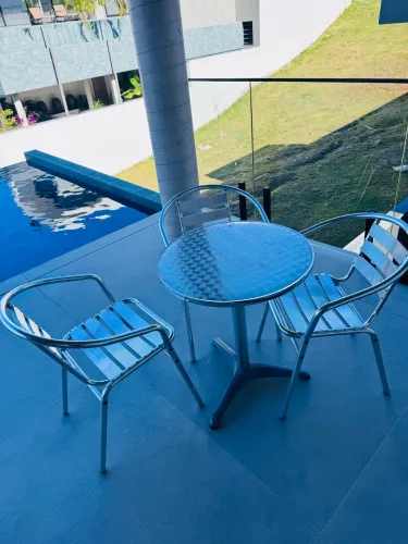 MESA COM 3 CADEIRAS ALUMÍNIO 