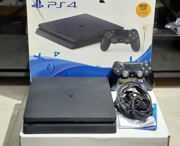 PS4 slim impecável sem defeitos