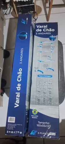 Vendo varal de chão com rodinhas apenas 90.reais 
