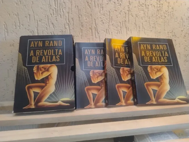 Livro A revolta de Atlas- 3 volumes