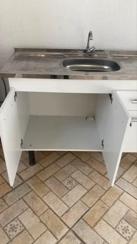 Pia de aço inox com gabinete