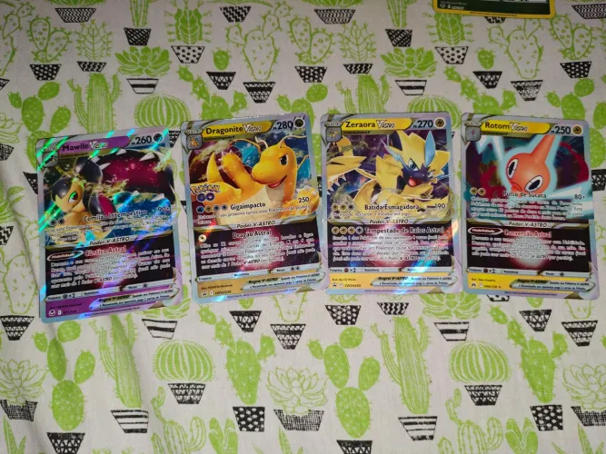 Bulk de Cartas VASTRO - cartas pokémon ultraras