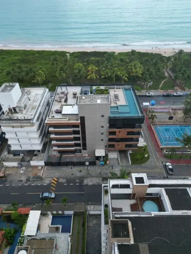 Apartamento de alto padrão à beira mar de Intermares