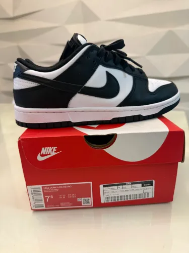 Tênis Dunk Low panda