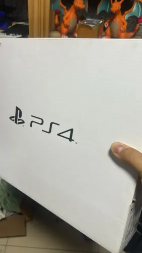 PlayStation 4 slim