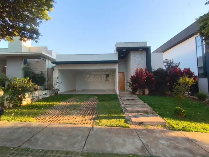 Locação de Casas / Condomínio na cidade de Araraquara