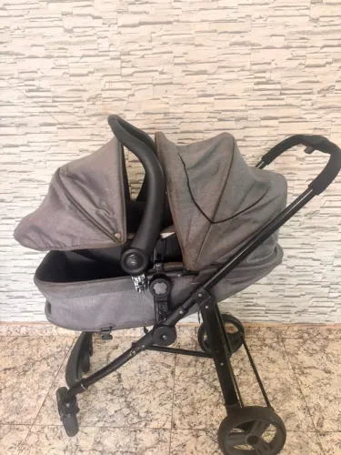 carrinho de bebe + bebe conforto