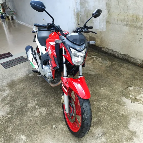 Moto Honda Cb Twister 250