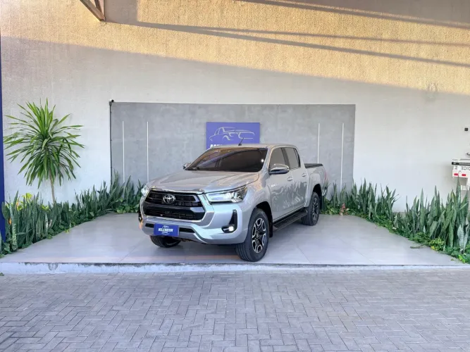 Toyota Hilux CD SRX 4X4 2.8 TDI 16V Diesel Aut. 2022
