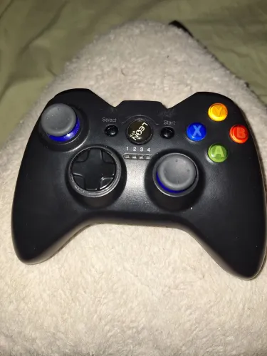Vendo controle de vídeo game 