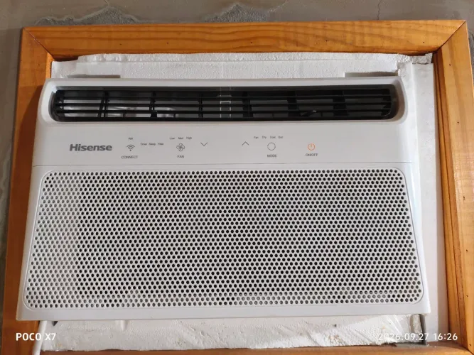 Ar condicionado Hisense janela eletrônico. 10.000 BTUs