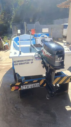Vendo barco de fibra  aceito moto na troca 