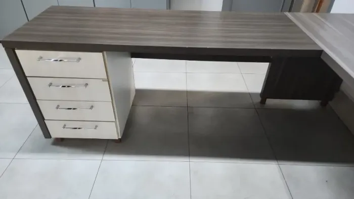 Mesa escritório