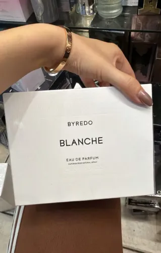 PERFUME BYREDO BLANCHE - EAU DE PERFUM - VAPORISATEUR NATURAL SPRAY