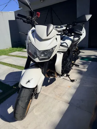 ? Kawasaki Z750 2011 - A lenda