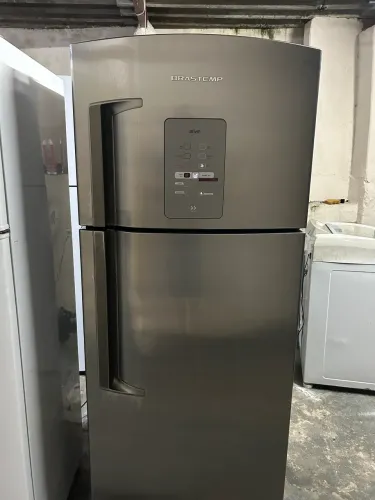 Geladeira Brastemp inox ativa bem conservada