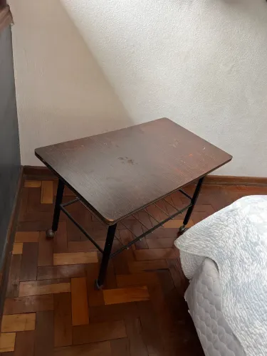 Mesinha rodinhas 