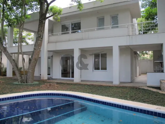 Casa de Condomínio - 4 Dormitórios (Suítes) à Venda ou para Alugar no Alto da Boa Vista -