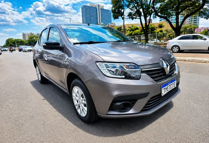 Renault Logan Zen Flex 1.0 12V 4P Mec. 2025