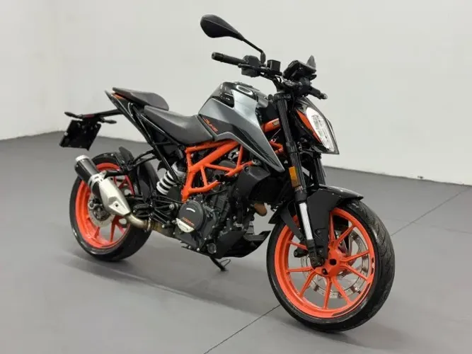 KTM DUKE 390 2022