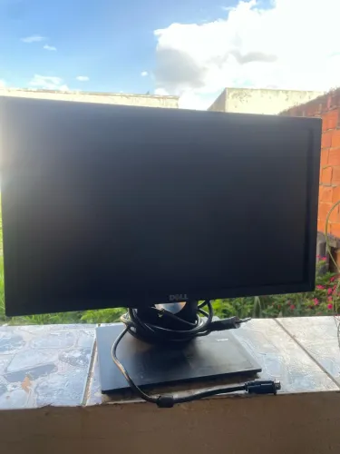  Monitor Dell E1916H 18,5? HD - VGA e DisplayPort