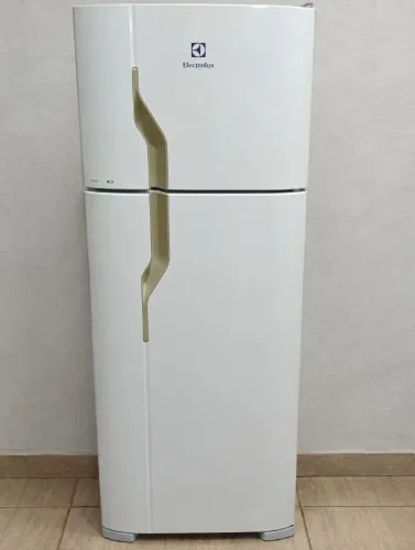 Geladeira Electrolux