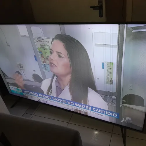 vendo uma TV smart 75 polegada