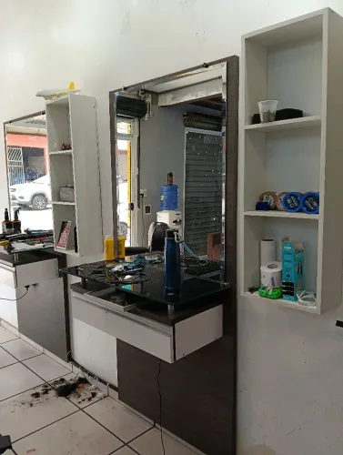 Bancada para barbearia, valor negociável $